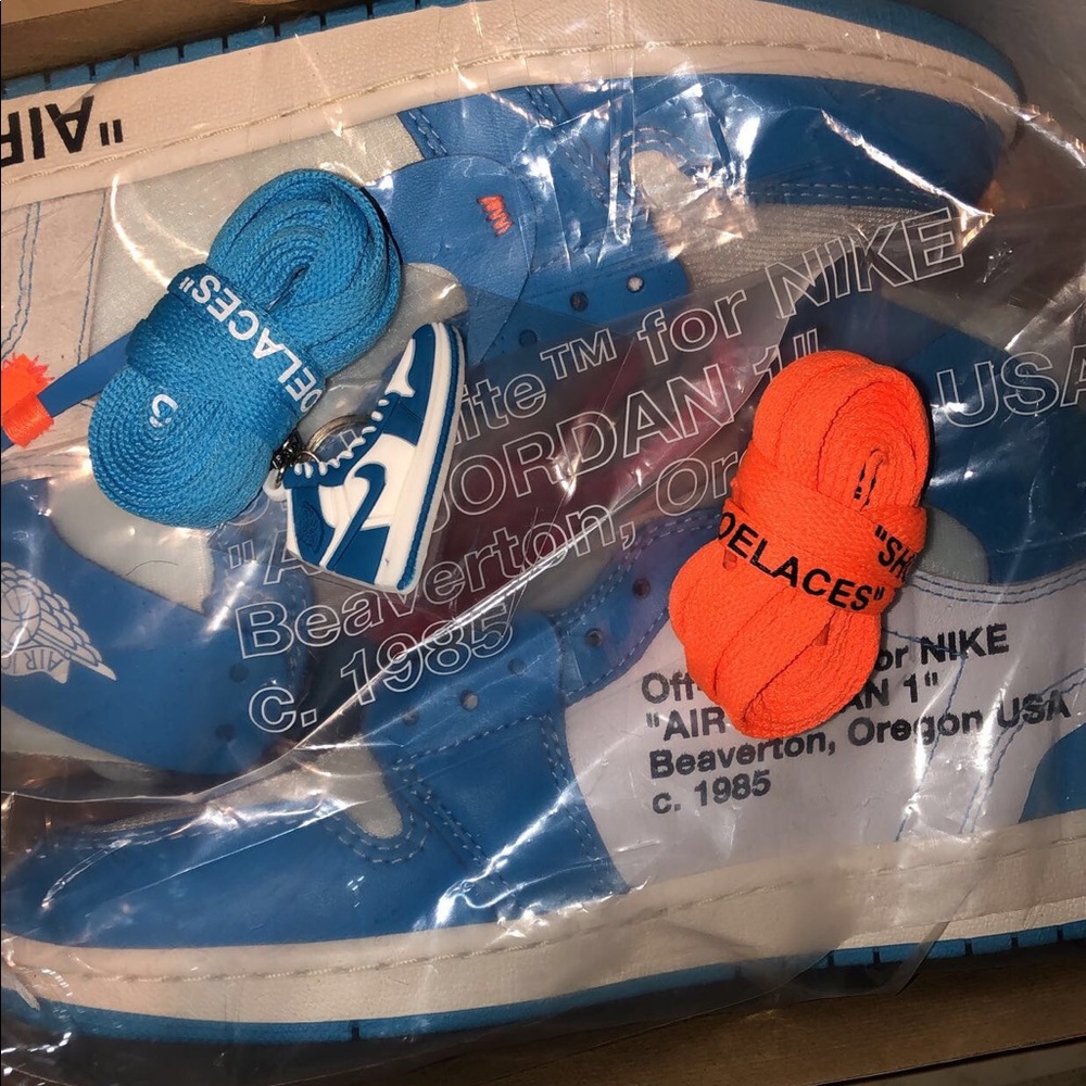 Jordan 1 Retro High Off-White university blue